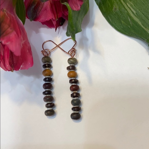 Gemstone earrings NEW - Picture 4 of 5